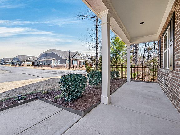 5th image of 4614 Clove Mdw