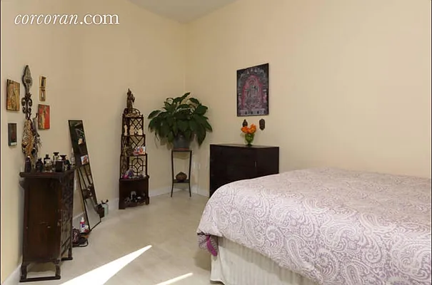 Rented by Corcoran | media 64