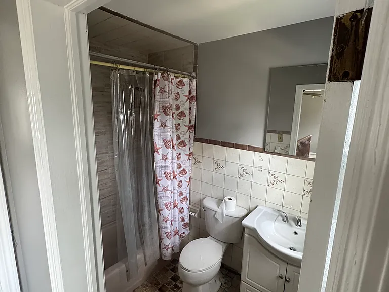 505 Saint Marks St #1 — Photo 8