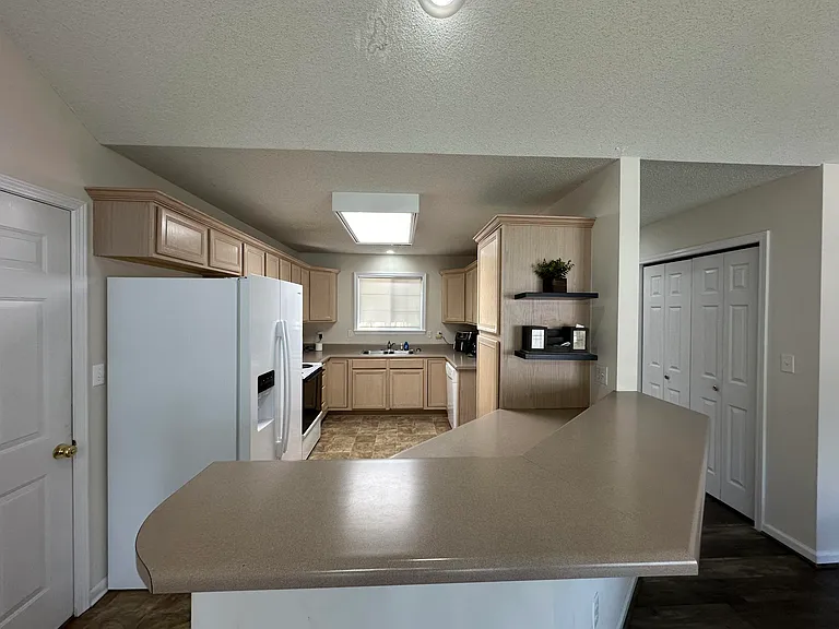 803 Ames Dr — Photo 11