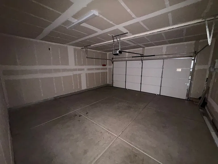 1011 W Payson Ave — Photo 2