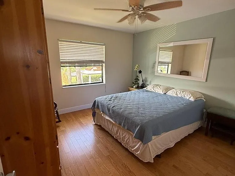 6102 SE Landing Way #13 — Photo 11