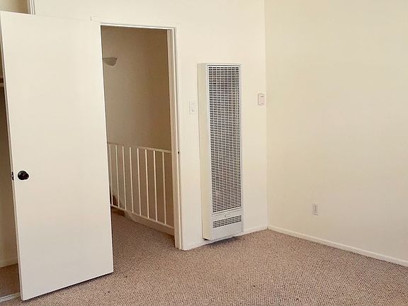 4th image of 14134 Burbank Blvd APT 2