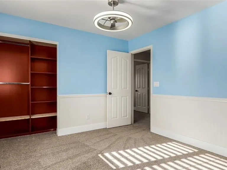 264 Pointe Ranier Ave — Photo 27