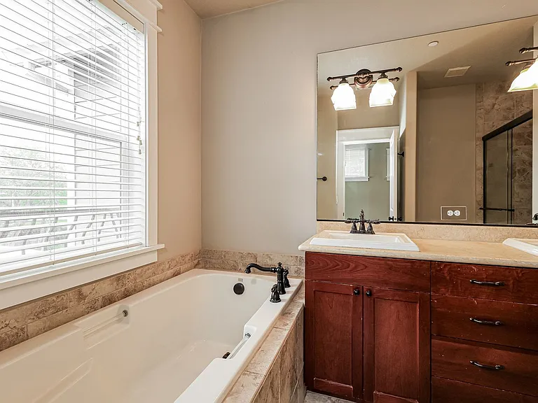 9402S E Causey Ave — Photo 15