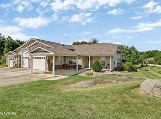 18 Our Way Dr, Crossville, TN 38555