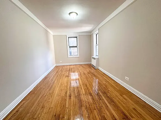 Rented by Premier One Realty LLC | media 6