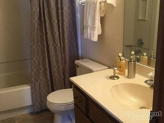 4th image of 7781 Pinney Hill Ct