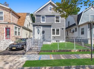 31 Paine Ave, Irvington, NJ 07111