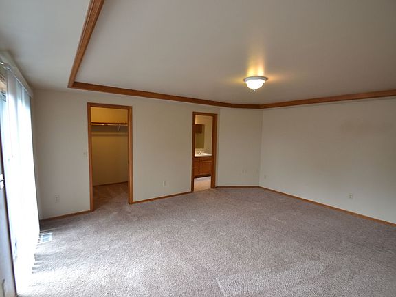 5th image of 1611 Knickerbocker Dr