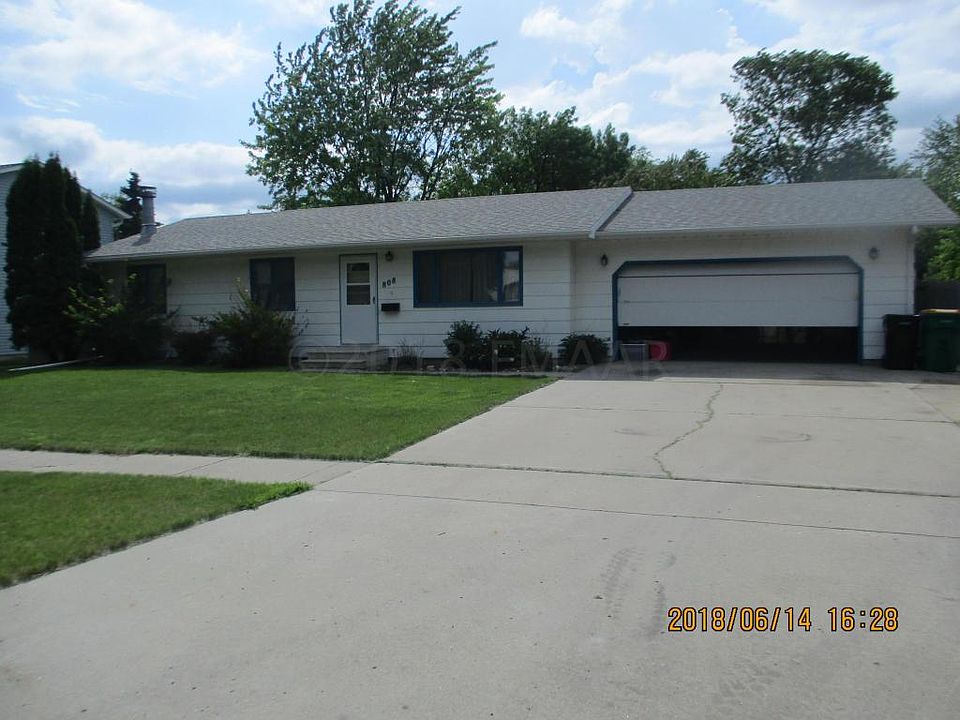 1st image of 808 Meyer Blvd