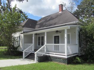 500 Bedell Ave, Woodbine, GA 31569