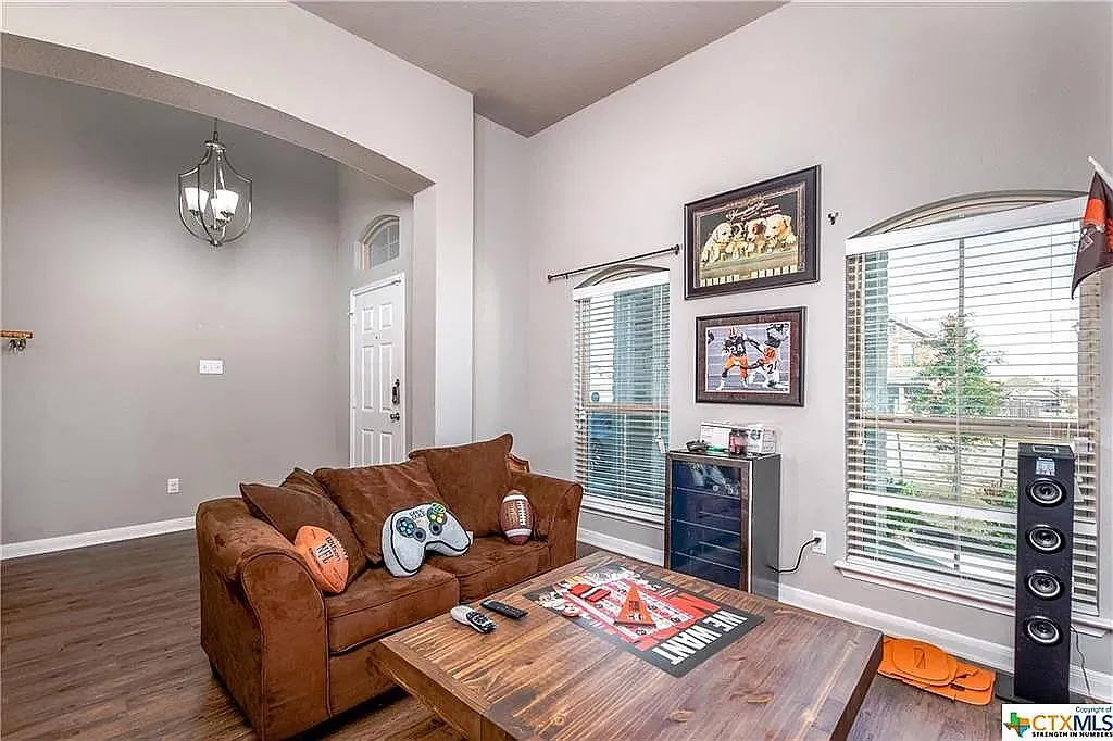 4702 Prewitt Ranch Rd — Photo 4