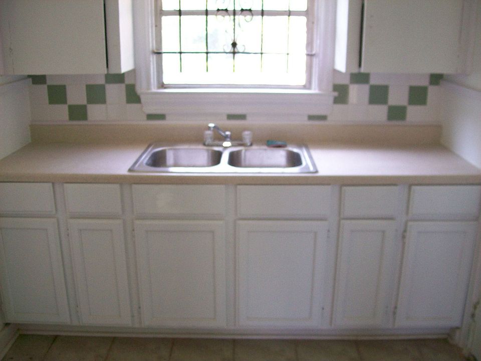 New Cabinets and counter top