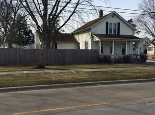 766 Sheridan St, Aurora, IL 60505