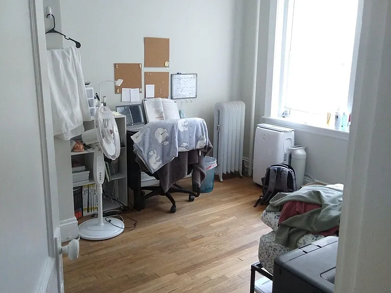 1187 Commonwealth Ave #8 — Photo 2