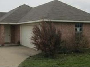 3121 Sirron St, Fort Worth, TX 76105