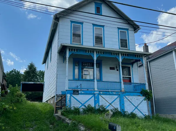 533 W State St, Larksville, PA 18651