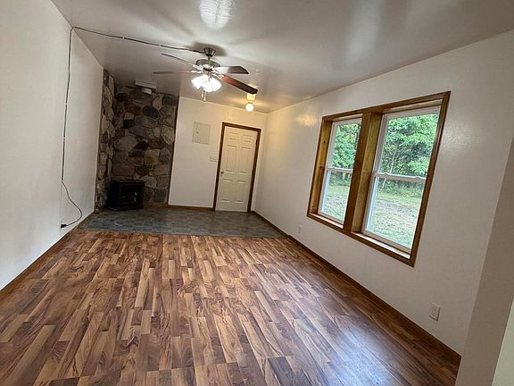 5th image of 6637 White Rd