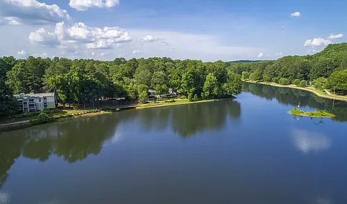 The Lake House at Martins Landing Photo 1