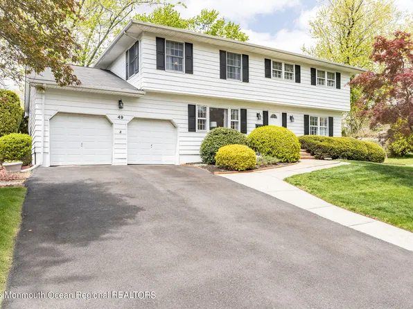 49 Chestnut Drive, Matawan, NJ 07747
