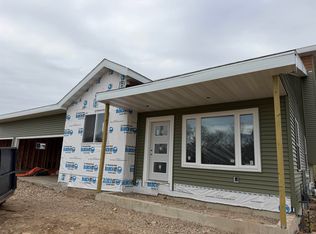 4040 Whistle Rock, Deforest, WI 53532