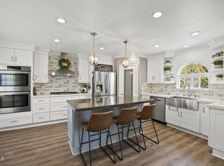 2340 Miramonte Dr, Oxnard, CA 93036