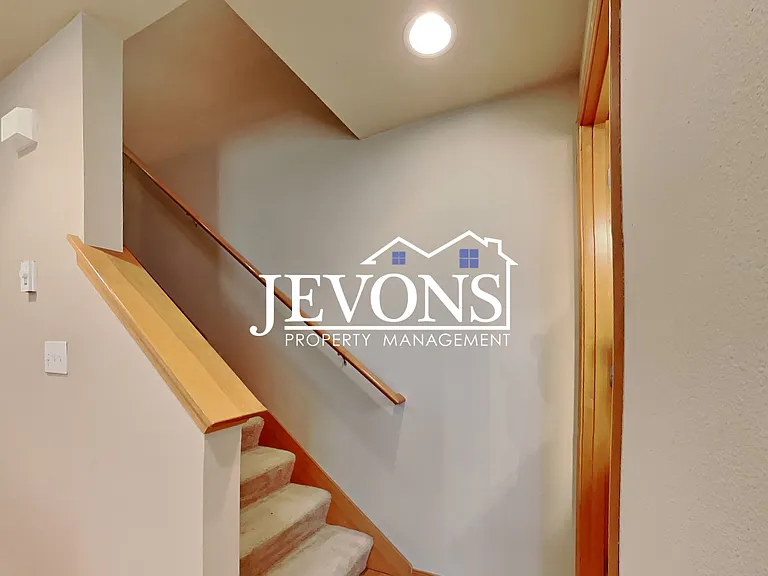 13721 Greenwood Ave N #A — Photo 11