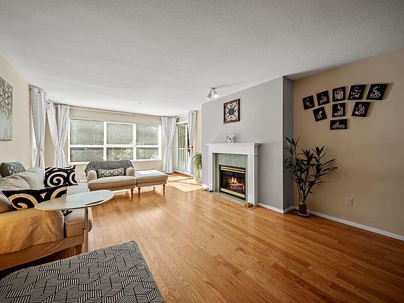 5th image of 9688 148th St #220