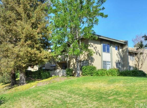 2nd image of 460 Arbor Lane Ct APT 205