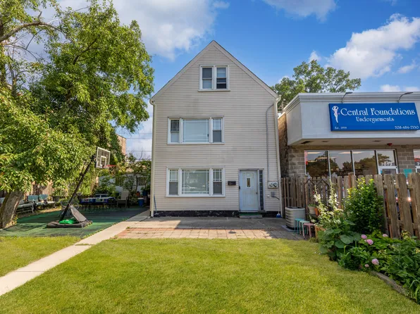 7011 Roosevelt Rd, Berwyn, IL 60402