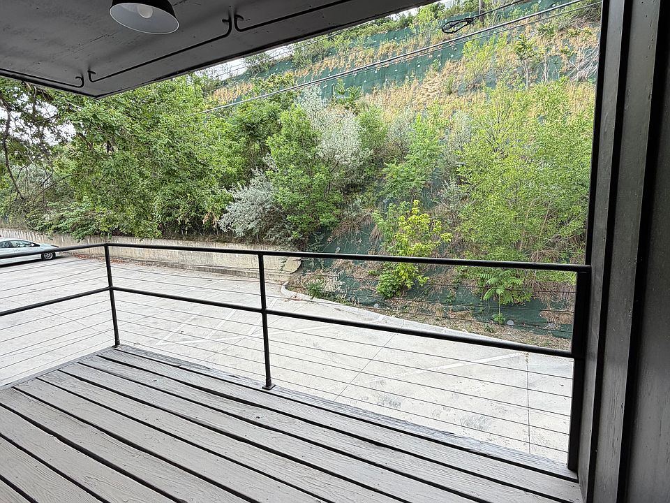 1st image of 1820 Alpine Ave #3