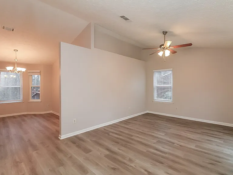 162 Blue Heron Dr — Photo 5