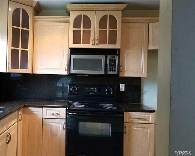 1st image of 36 Maida Ave