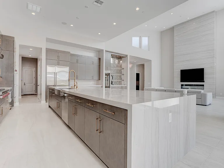 10949 Rossa Peak Ave — Photo 34