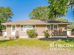 7025 Drew Ave N, Brooklyn Center, MN 55429