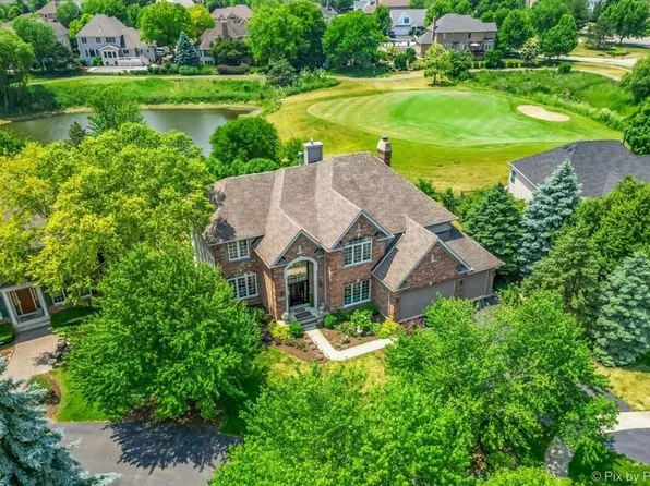 39W323 Sheldon Ln, Geneva, IL 60134