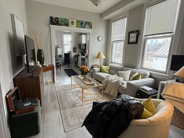 1653 N Halsted St #3R — Photo 4