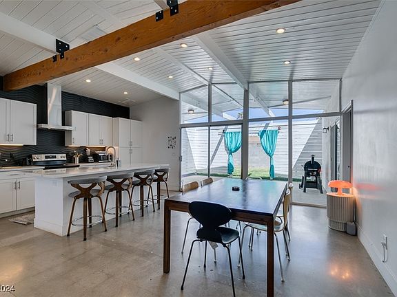 5th image of 6312 Alta Dr