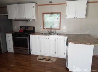 1903 Western Dr SW, Cedar Rapids, IA 52404