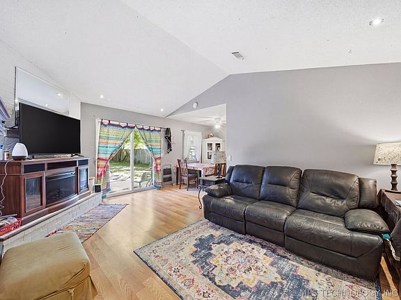 4th image of 28654 E 138th St S