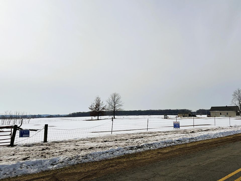 2nd image of 39673 82nd Ave