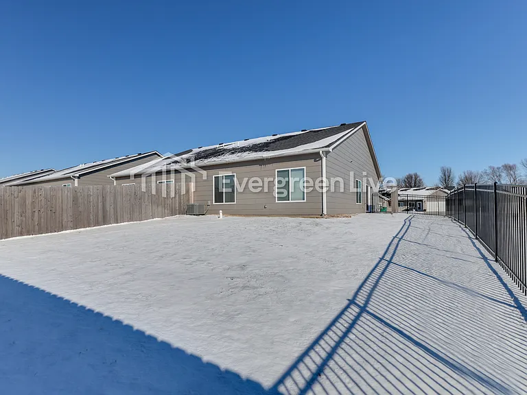 123 E Santa Fe Cir — Photo 23