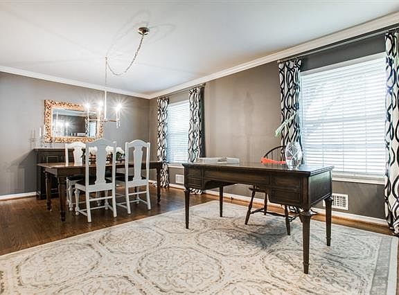 5th image of 10108 Parkford Dr
