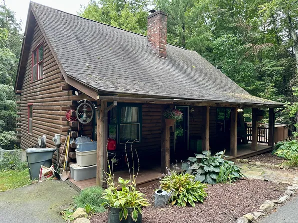 93 Fox Brook Road, Hartland, CT 06027