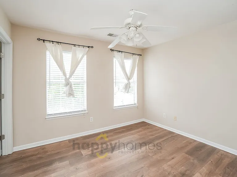 1481 Endicot Way — Photo 18