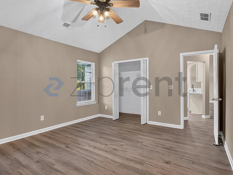4972 Lake Park Cir — Photo 23