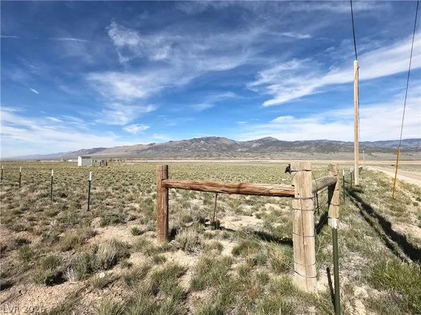 398 E 224th St S, Ely, NV 89301