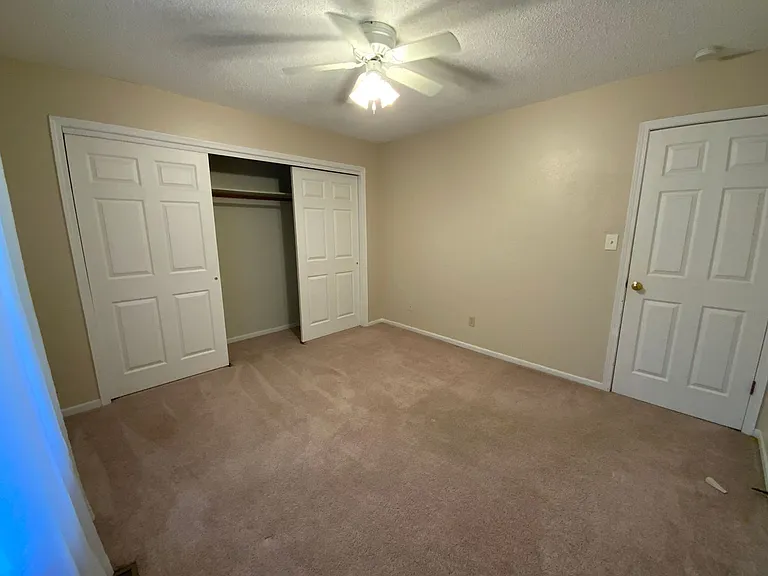 1605 Steamboat Ln — Photo 63