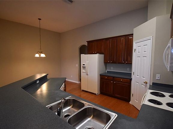2nd image of 9509 Laurel Ledge Dr
